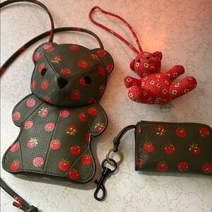 Vera Bradley Olive Bear Mini Bag and wallet with Tomato Print genuine leather